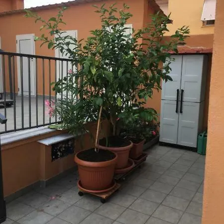 Bilocale Comodo Al Mare Tra E Lavagna Lejlighed *