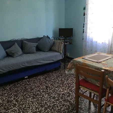 Bilocale Comodo Al Mare Tra E Lavagna Lejlighed *